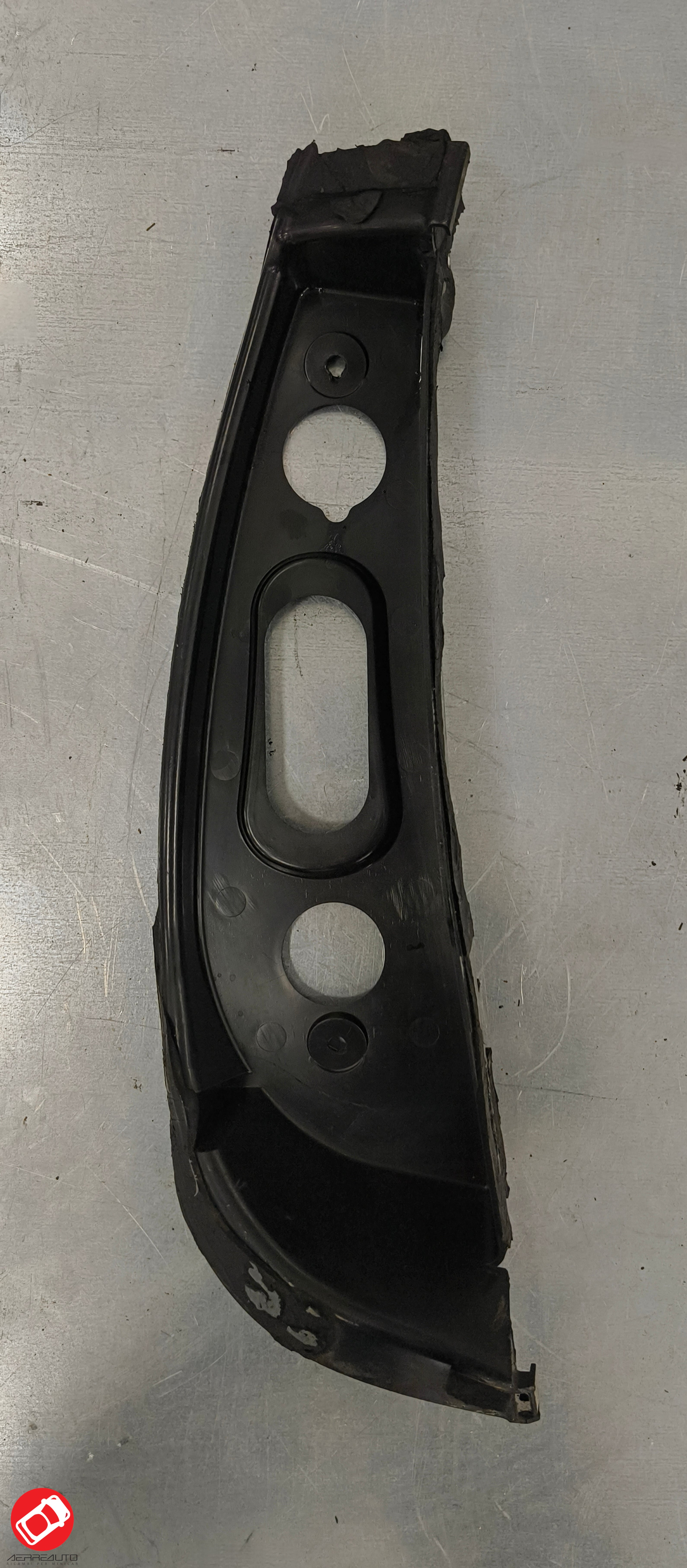 8AG017 SUPPORTO FANALE POST. SX AIXAM MINAUTO MEGA CITY CROSSLINE