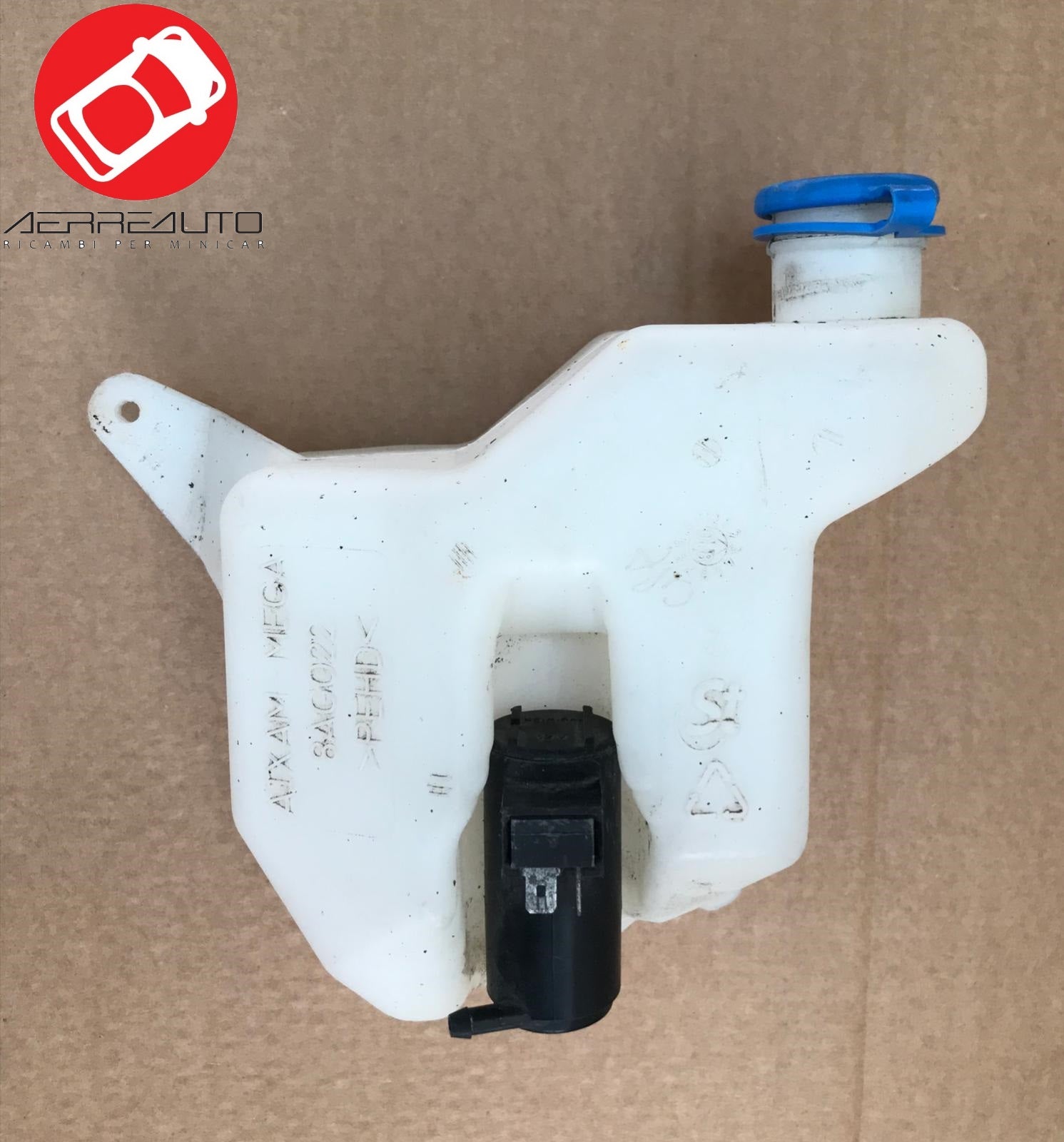 City/pulse windshield washer fluid reservoir