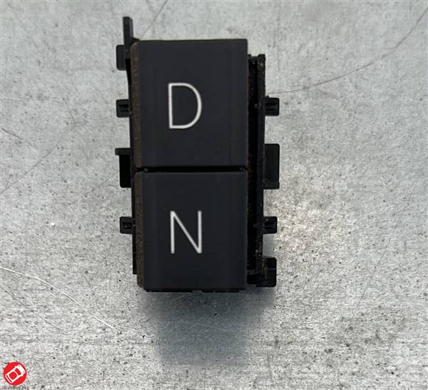 98382747XT PULSANTIERA CAMBIO D N CITROEN AMI OPEL ROCKS-E