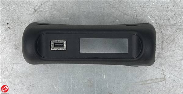 9838545080 + 98217039DX SUPPORTO + PRESA USB CITROEN AMI OPEL ROCKS-E