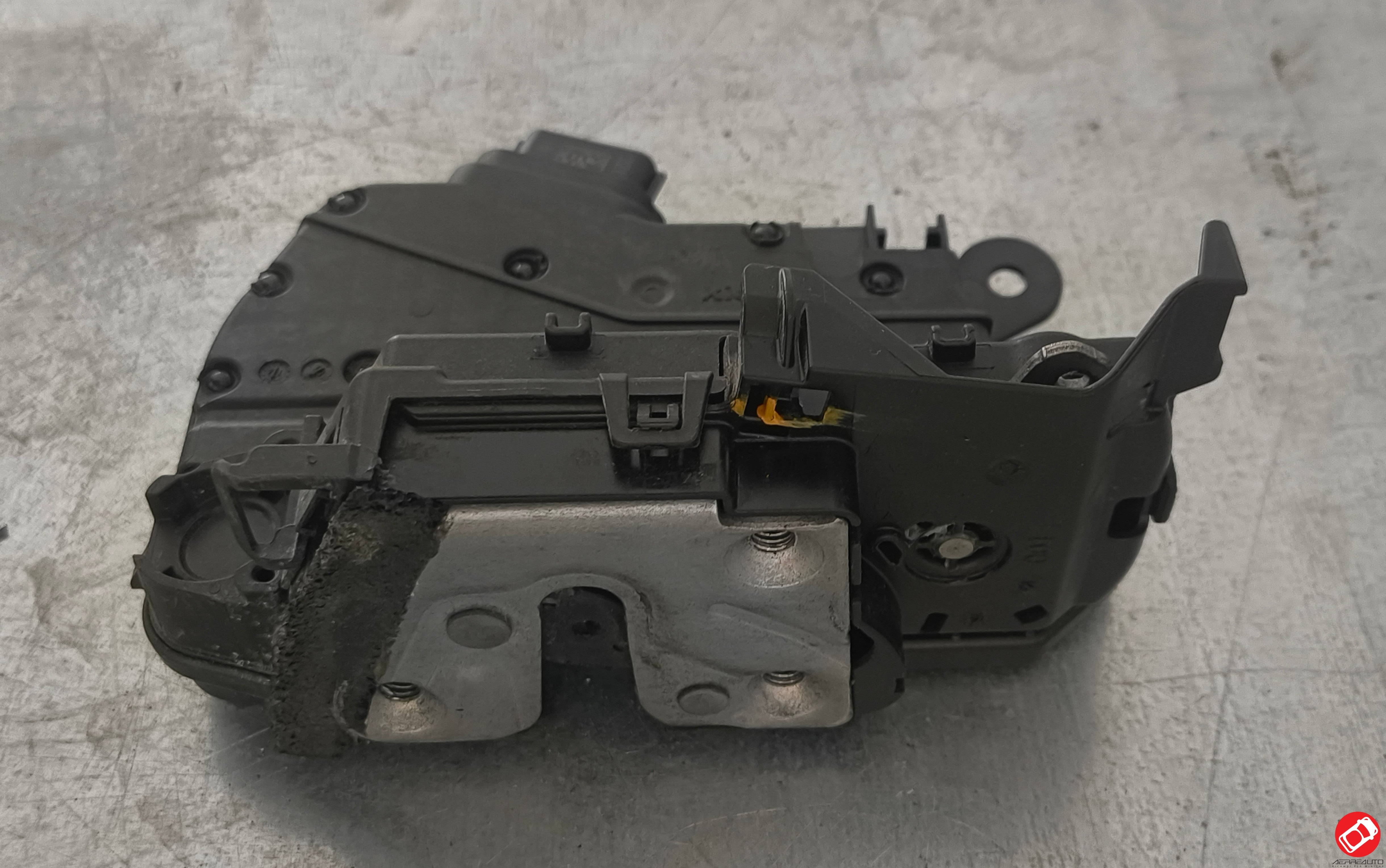 A4537206601 SERRATURA PORTIERA DESTRA SMART FORTWO 453