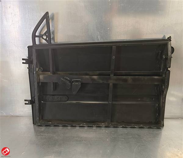7AD038 + 7AA040 PORTA NUDA DX AIXAM SCOUTY