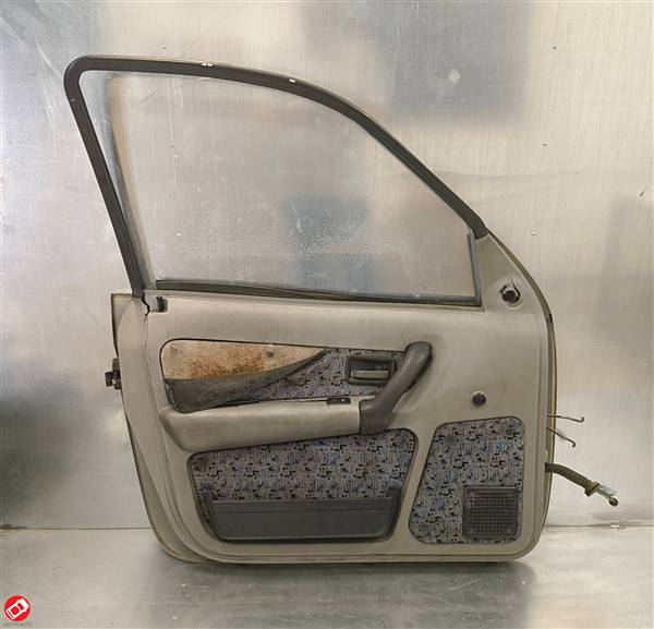 PORTIERA SINISTRA COMPLETA CON ALZAVETRO ELETTRICO LIGIER NOVA
