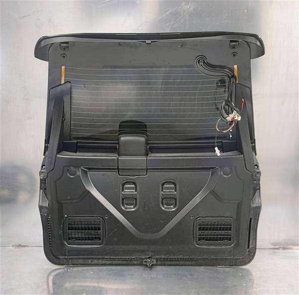PORTELLONE POSTERIORE CON LUNOTTO TERMICO AIXAM SENSATION EMOTION COUPE GTI