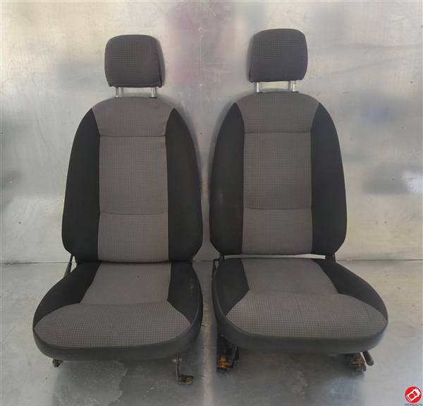 COPPIA SEDILI LIGIER X-TOO MAX R S RS OPTIMAX JS28 32 34 40 42 44 MICROCAR CARGO