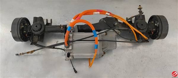 ASSE POSTERIORE COMPLETO DI MOTORE ELETTRICO E TAMBURI FRENO VITALE KELLY